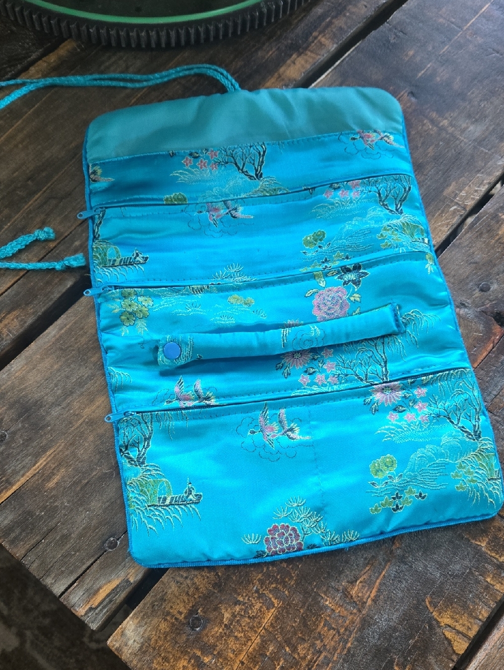 Vintage Asian Turquoise Floral Silk Roll-Up Jewelry Pouch